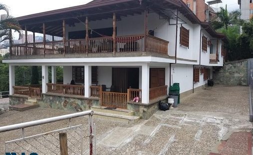 Finca in Medellín, Antioquia, Colombia 1