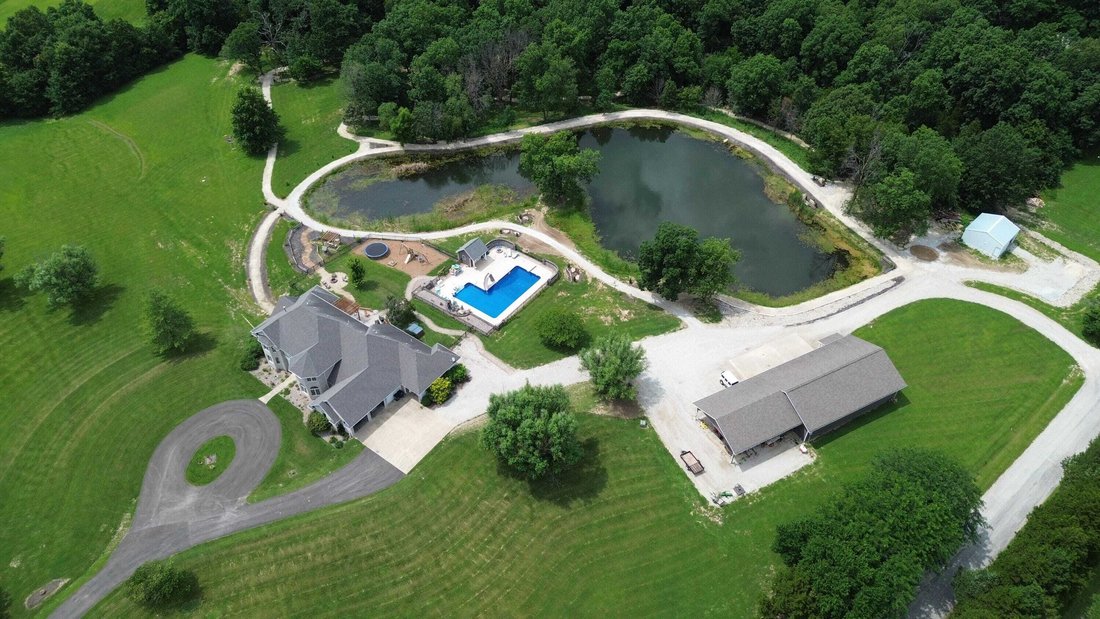 House in Fulton, Missouri, United States 1 - 17385028