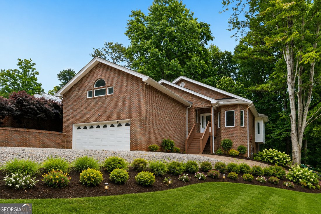 House in Flowery Branch, Georgia, United States 1 - 18155453
