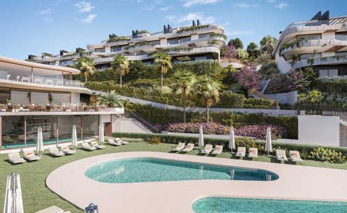Apartment in Elviria-Cabopino, Marbella, Spain 1