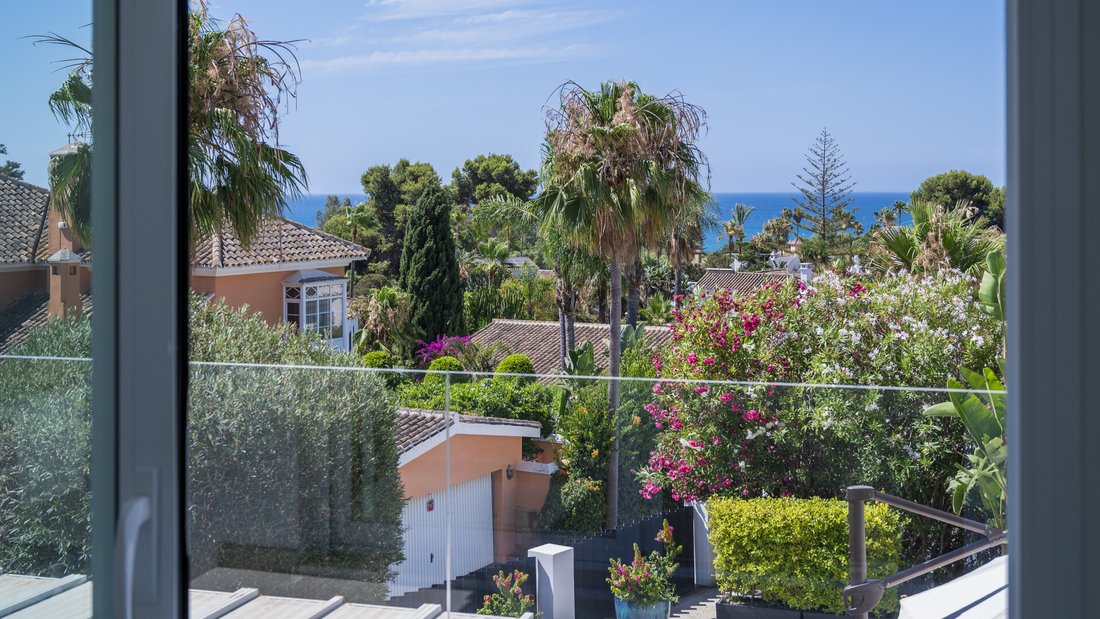 Villa in Elviria-Cabopino, Marbella, Spain 3 - 18408289
