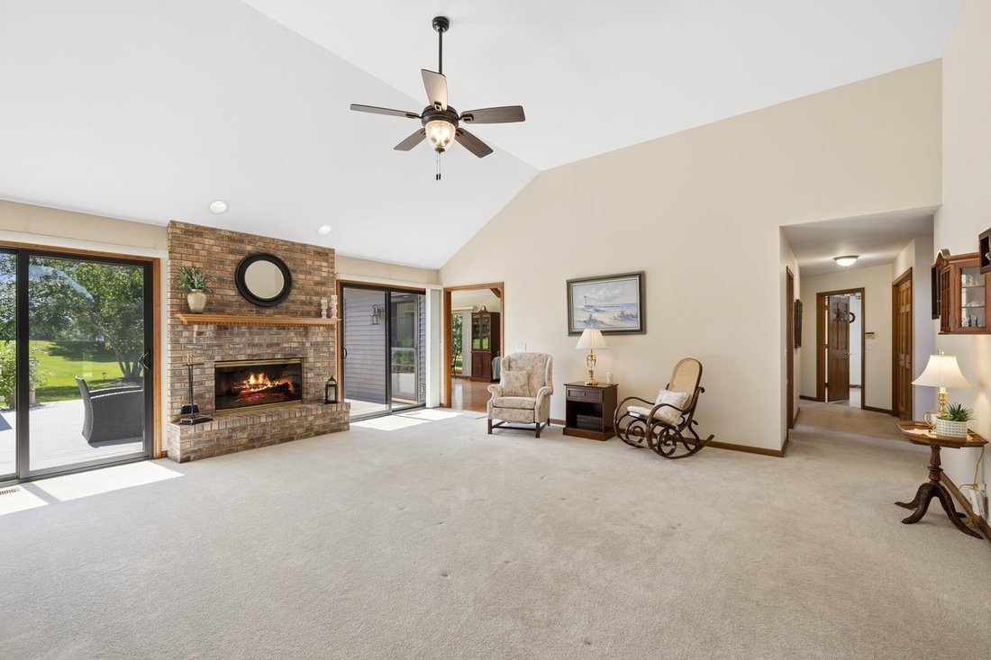 House in Campton Hills, Illinois, United States 5 - 18408452