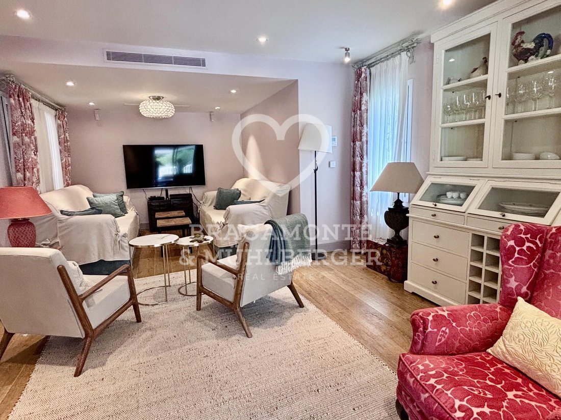 Villa in Sant Carles de Peralta, Santa Eularia des Riu, Balearic Islands 3 - 18412408