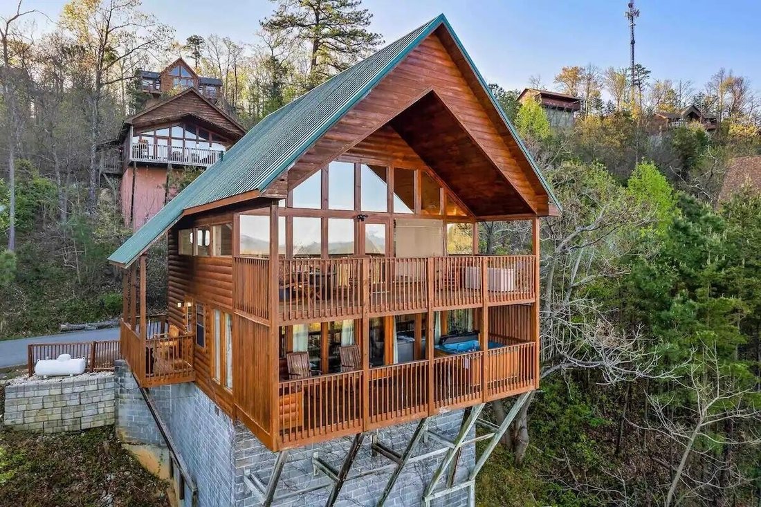 House in Sevierville, Tennessee, United States 3 - 18408697