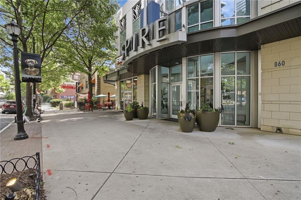 Condo in Atlanta, Georgia, United States 4 - 18416222