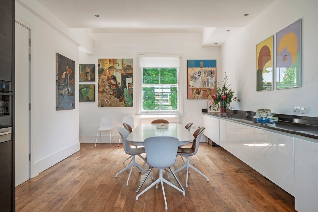 Apartment in Ladbroke Grove, Kensington And Chelsea, England 3 - 17151537