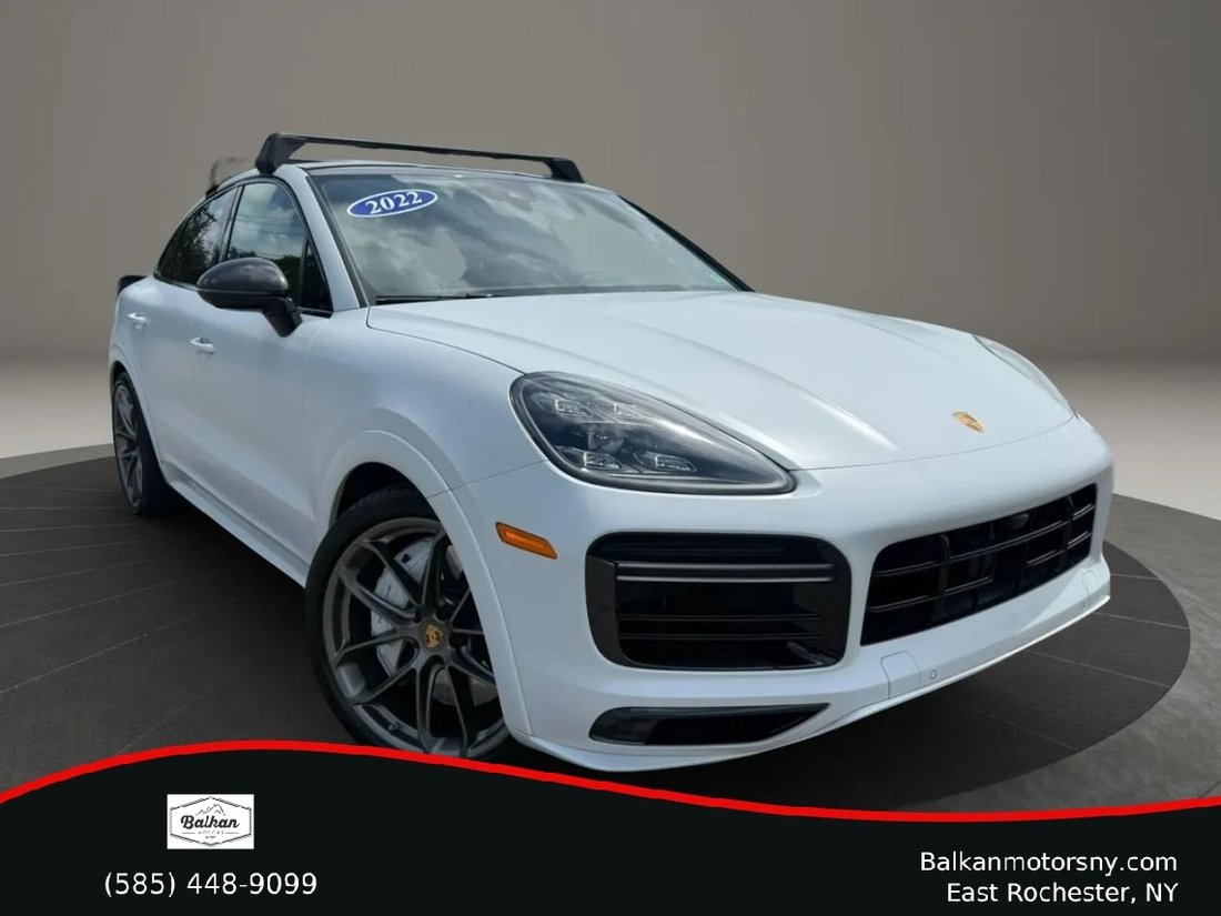 Suv in East Rochester, NY, United States 1 - 17083538