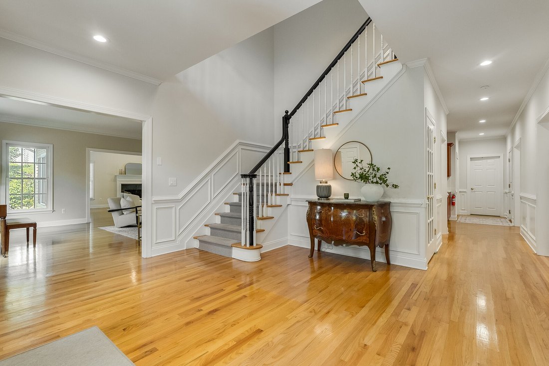 House in Mendham, New Jersey, United States 2 - 18410307