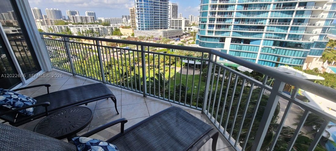 Condo in Sunny Isles Beach, Florida, United States 4 - 18012877