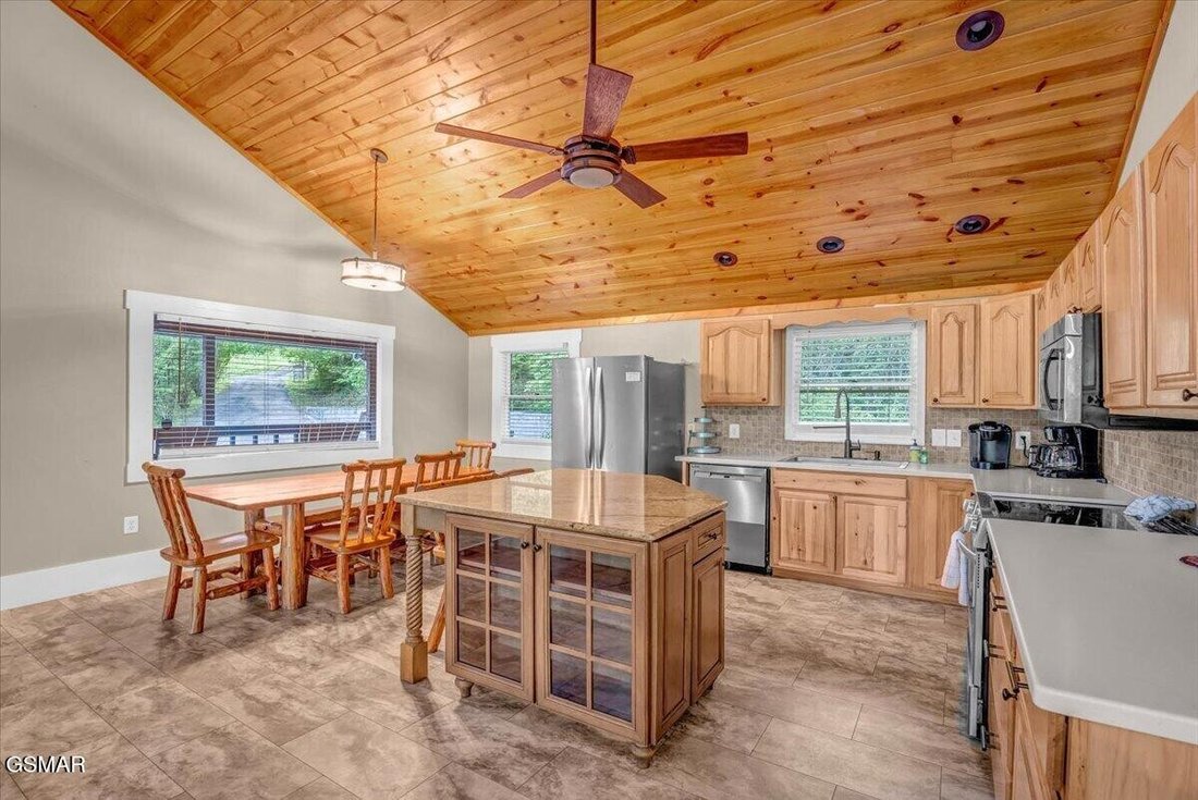House in Sevierville, Tennessee, United States 3 - 18403454