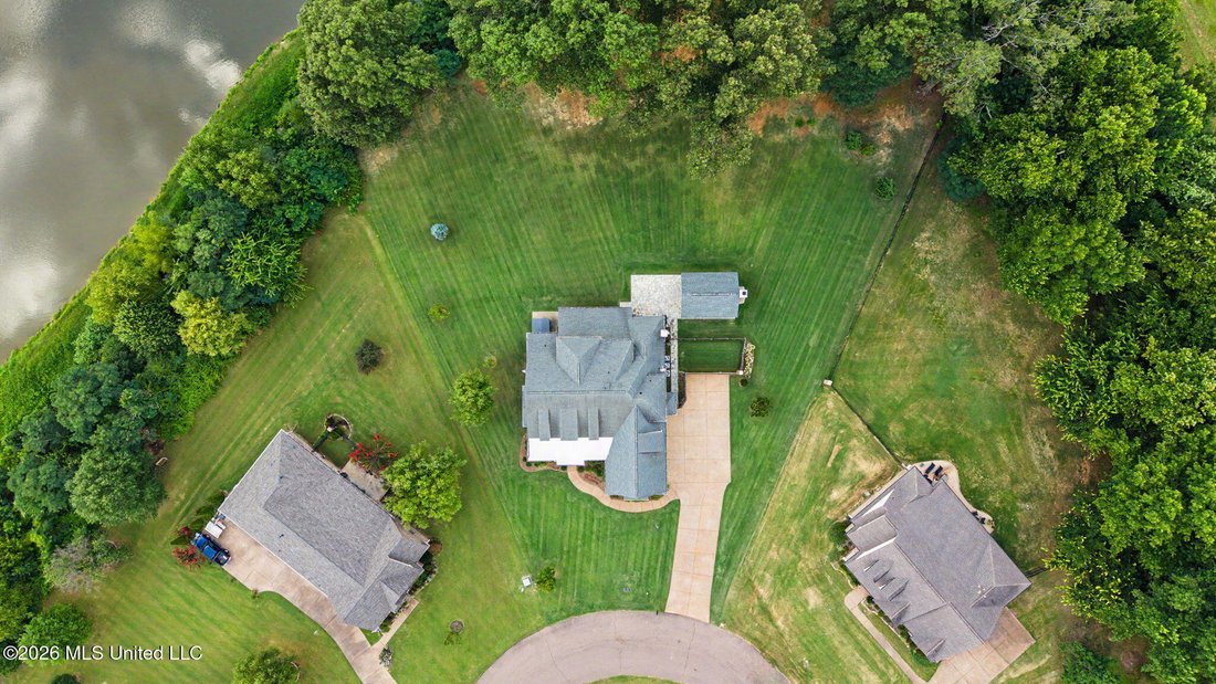 House in Olive Branch, Mississippi, United States 4 - 18416174