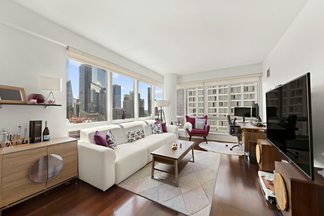 Condo in New York, New York, United States 3 - 18407400
