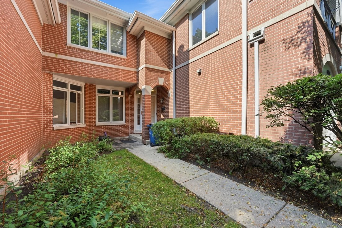 Condo in Chicago, Illinois, United States 2 - 18403426