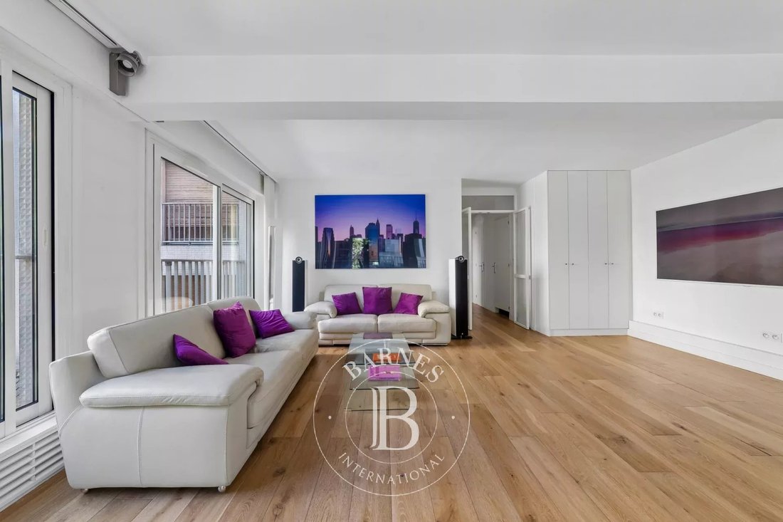 Apartment in Muette Sud, Paris 16e Arrondissement, Paris 2 - 18413963