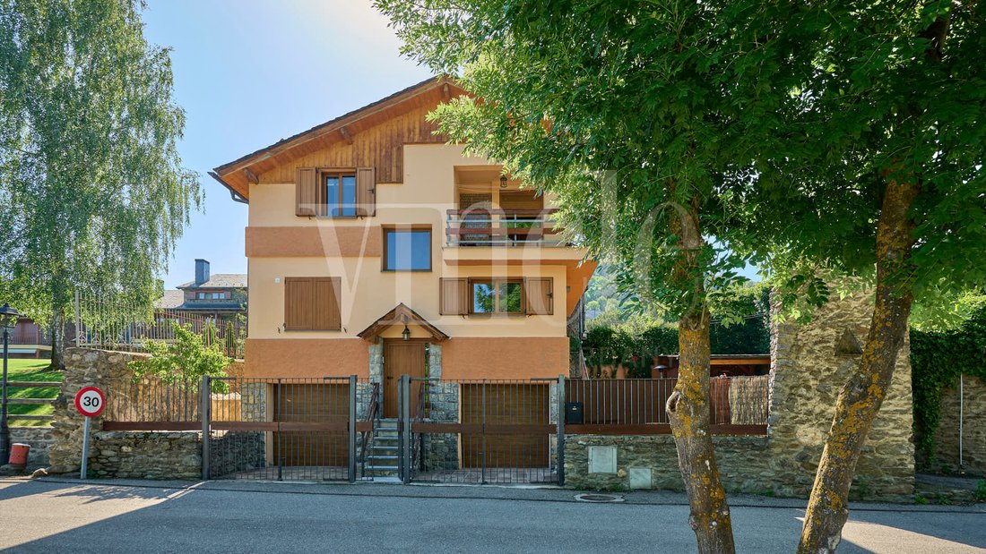 Maison à Fontanals de Cerdanya, Catalogne, Espagne 1 - 18403050