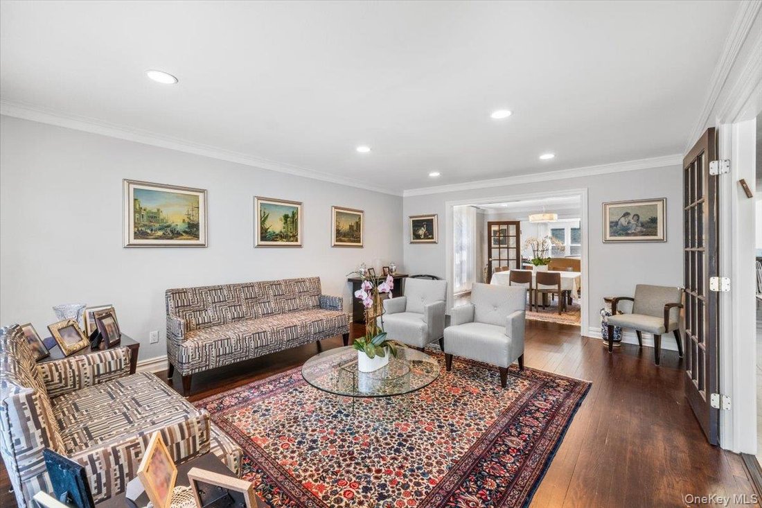 House in Kings Point, New York, United States 5 - 18407037
