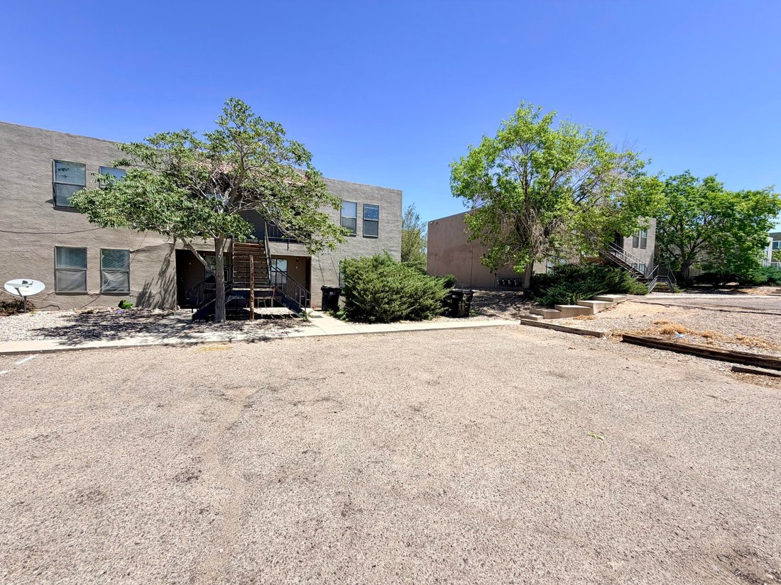 Rio Rancho, New Mexico, United States 5 - 18406802