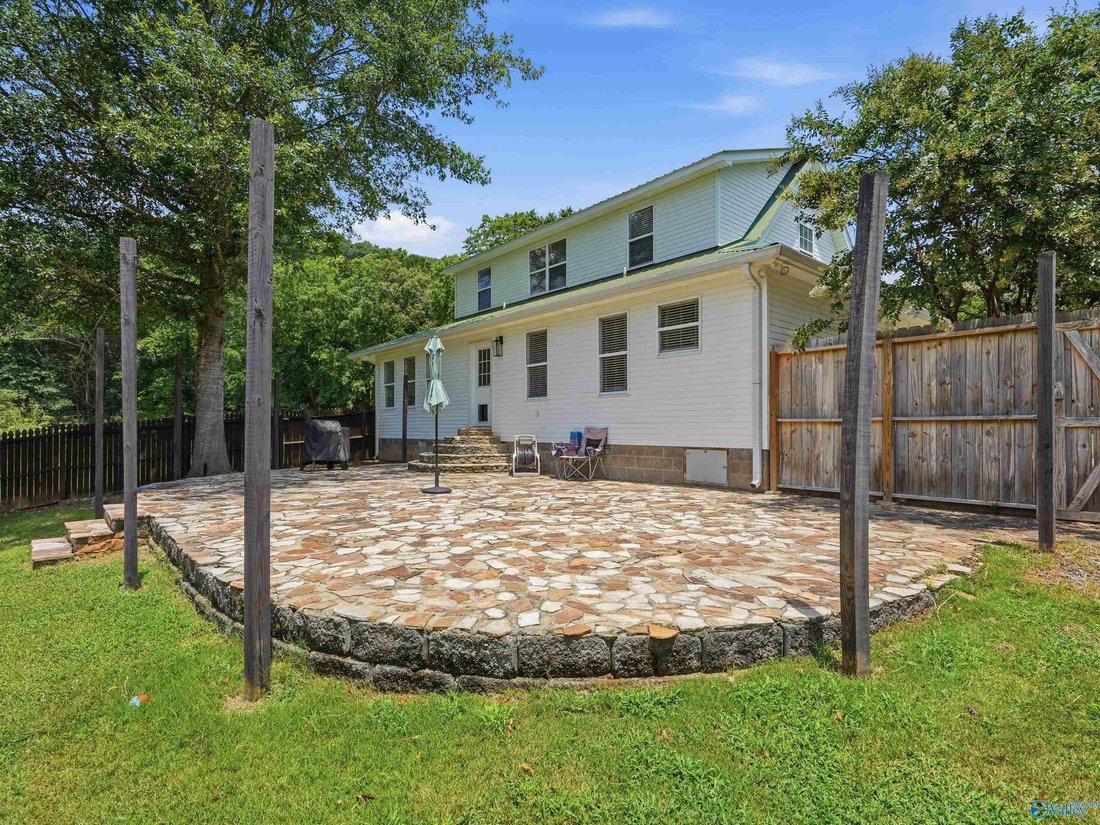 House in Scottsboro, Alabama, United States 5 - 18407152
