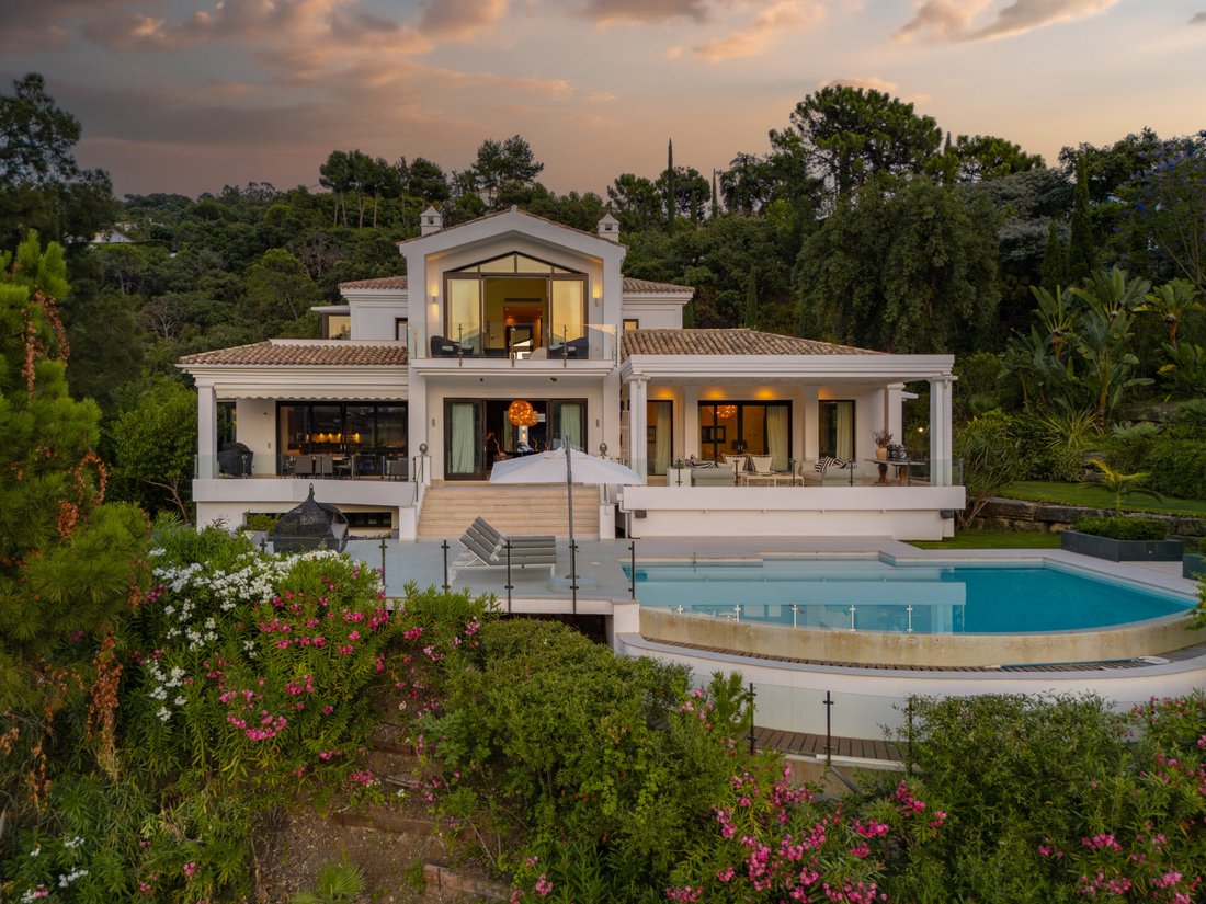 Villa in La Zagaleta, Benahavis, Andalusia 1 - 18238474
