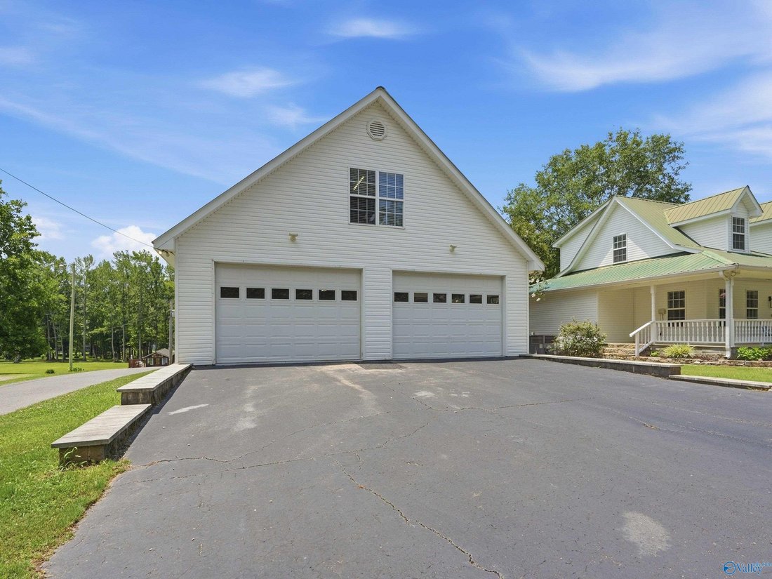 House in Scottsboro, Alabama, United States 4 - 18407152