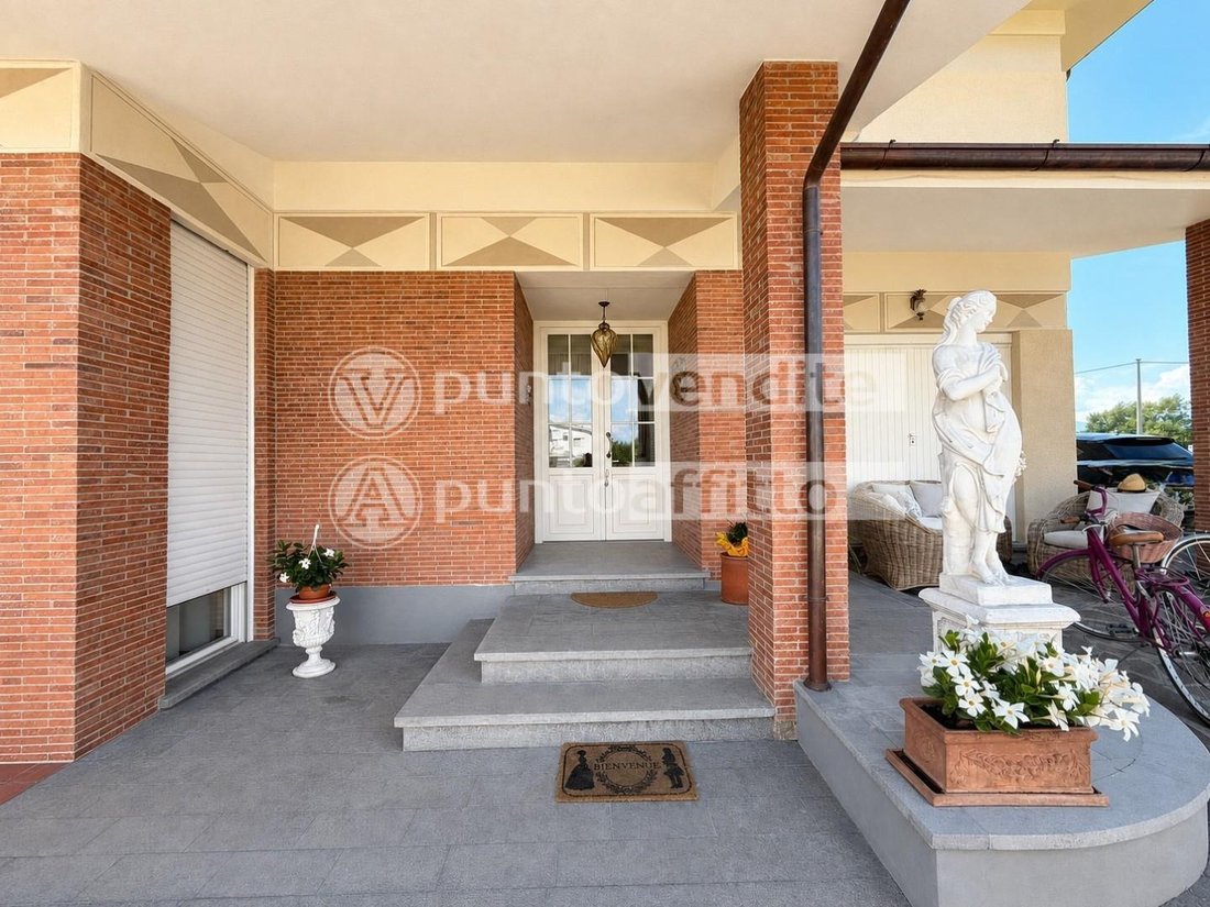 Villa in Lammari, Capannori, Tuscany 5 - 18407606