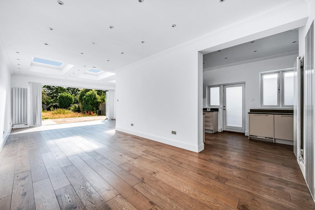 House in Ealing (London Borough of Ealing), Ealing, England 4 - 17141720