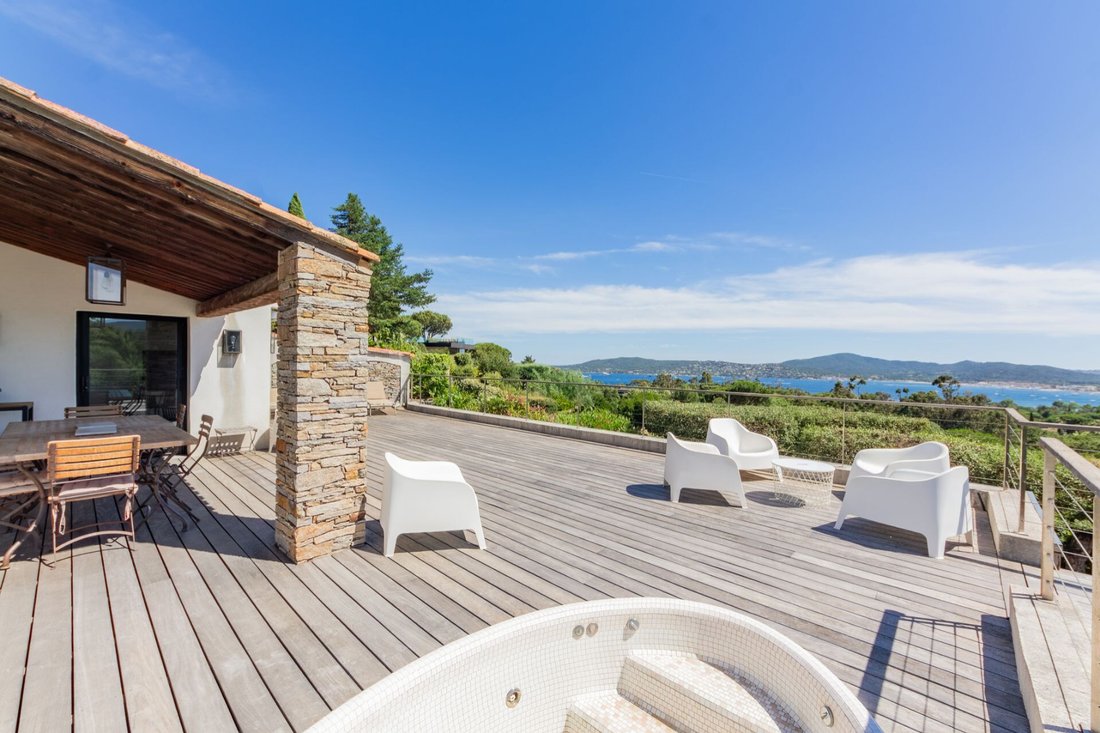 Villa a Grimaud, Provenza-Alpi-Costa Azzurra, Francia 4 - 18403809