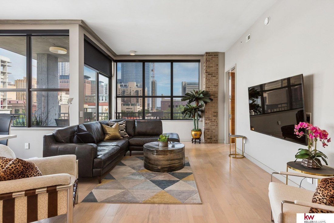 Condo in Omaha, Nebraska, United States 2 - 18322328