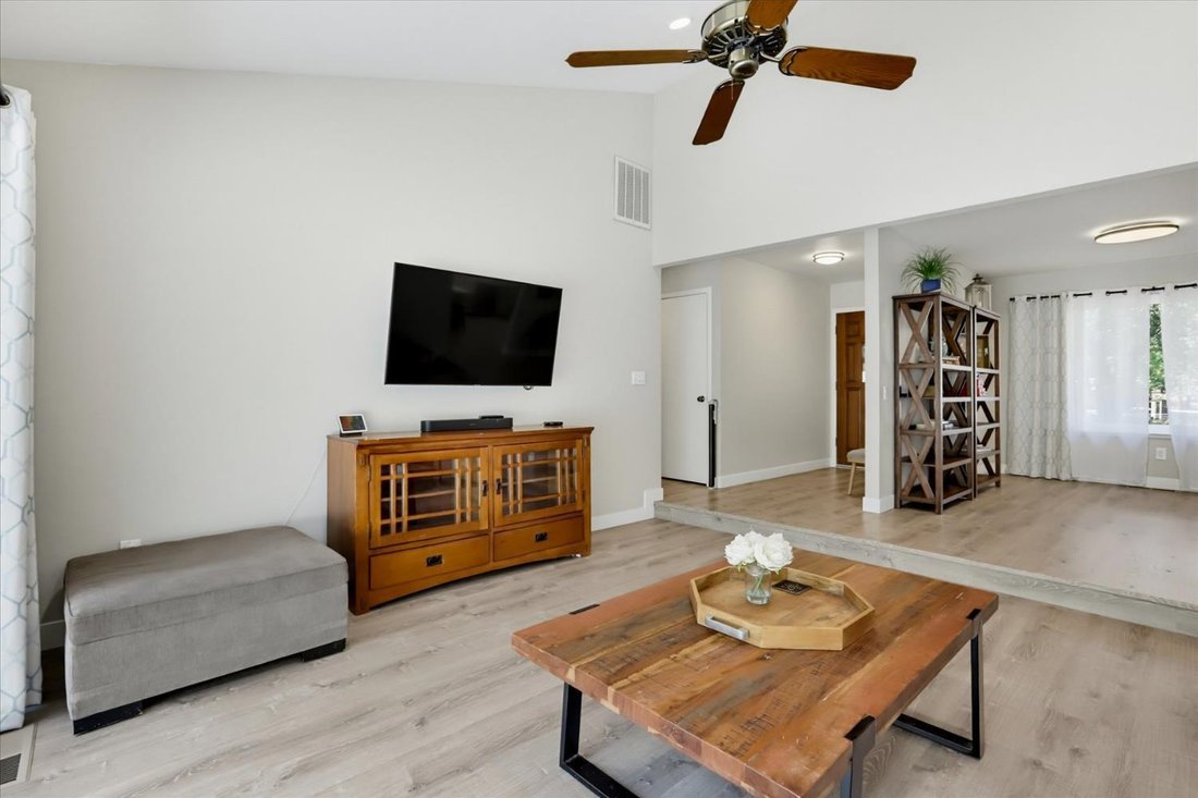 House in Auburn, California, United States 4 - 18416516