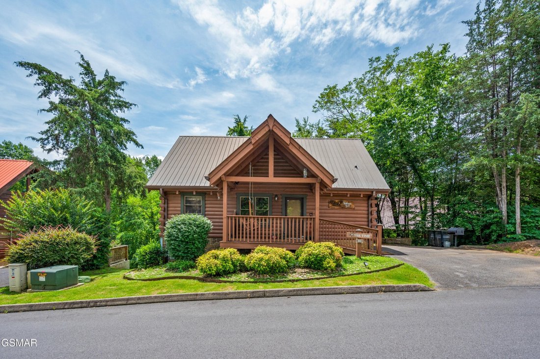 House in Pigeon Forge, Tennessee, United States 1 - 18409121