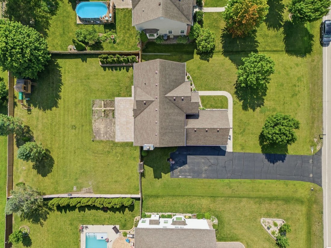 House in Village of Lakewood, Illinois, United States 3 - 18403520