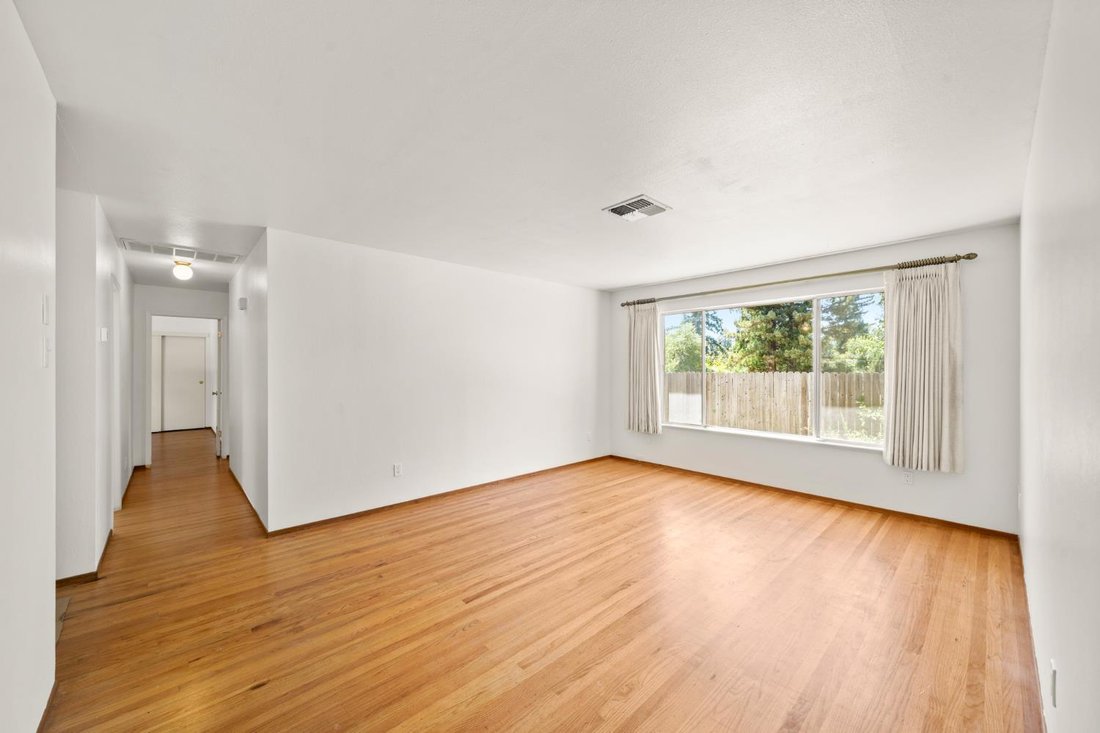 House in Grass Valley, California, United States 3 - 18406334