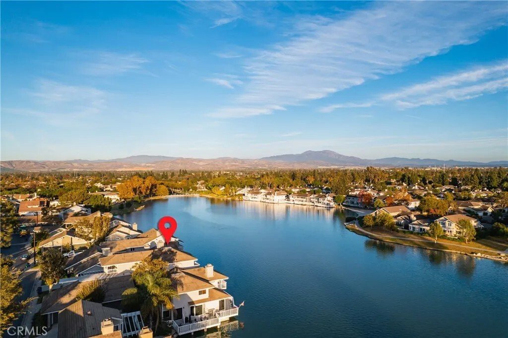 Condo in Irvine, California, United States 1 - 18416440