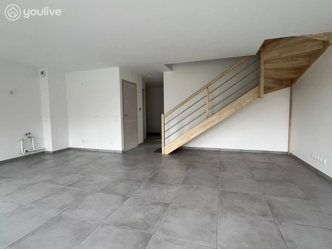 House in Mesigny, Auvergne-Rhône-Alpes, France 1 - 18405121