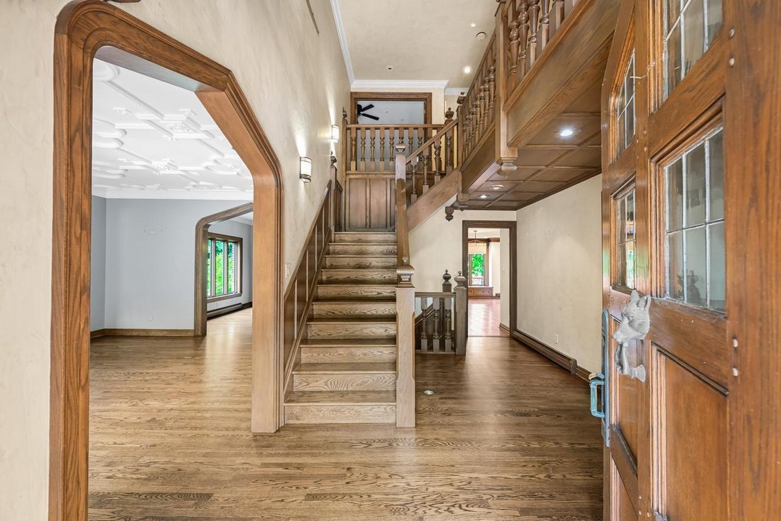 House in Brookfield, Wisconsin, United States 4 - 18407201