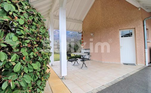 House in Centre Ville Nord, Aix-les-Bains, France 1