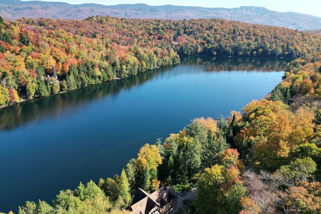 House in Mont-Tremblant, Quebec, Canada 4 - 18409308