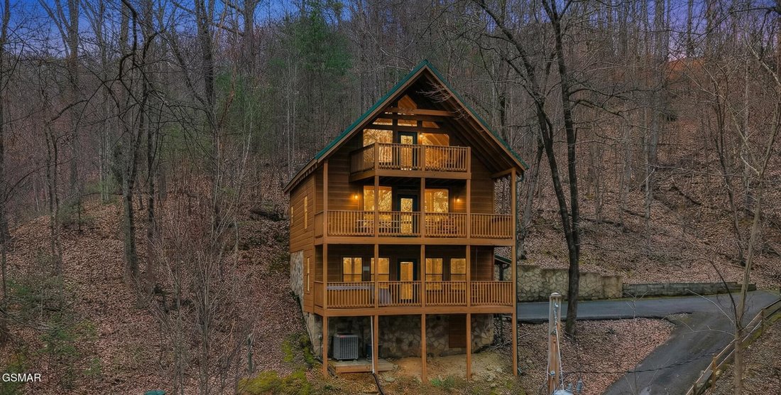 House in Sevierville, Tennessee, United States 1 - 18403694