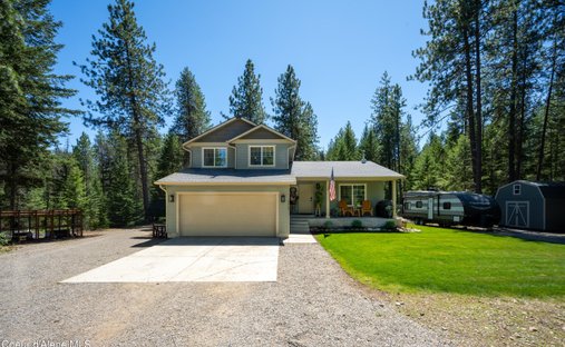 House in Spirit Lake, Idaho, United States 1