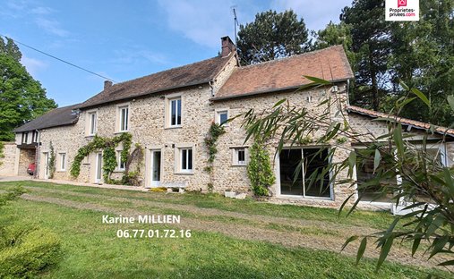 Villa in Vernon, Normandy, France 1