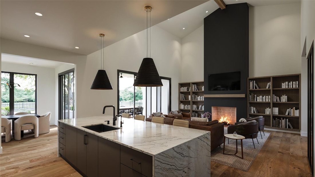 House in Austin, Texas, United States 4 - 17838975