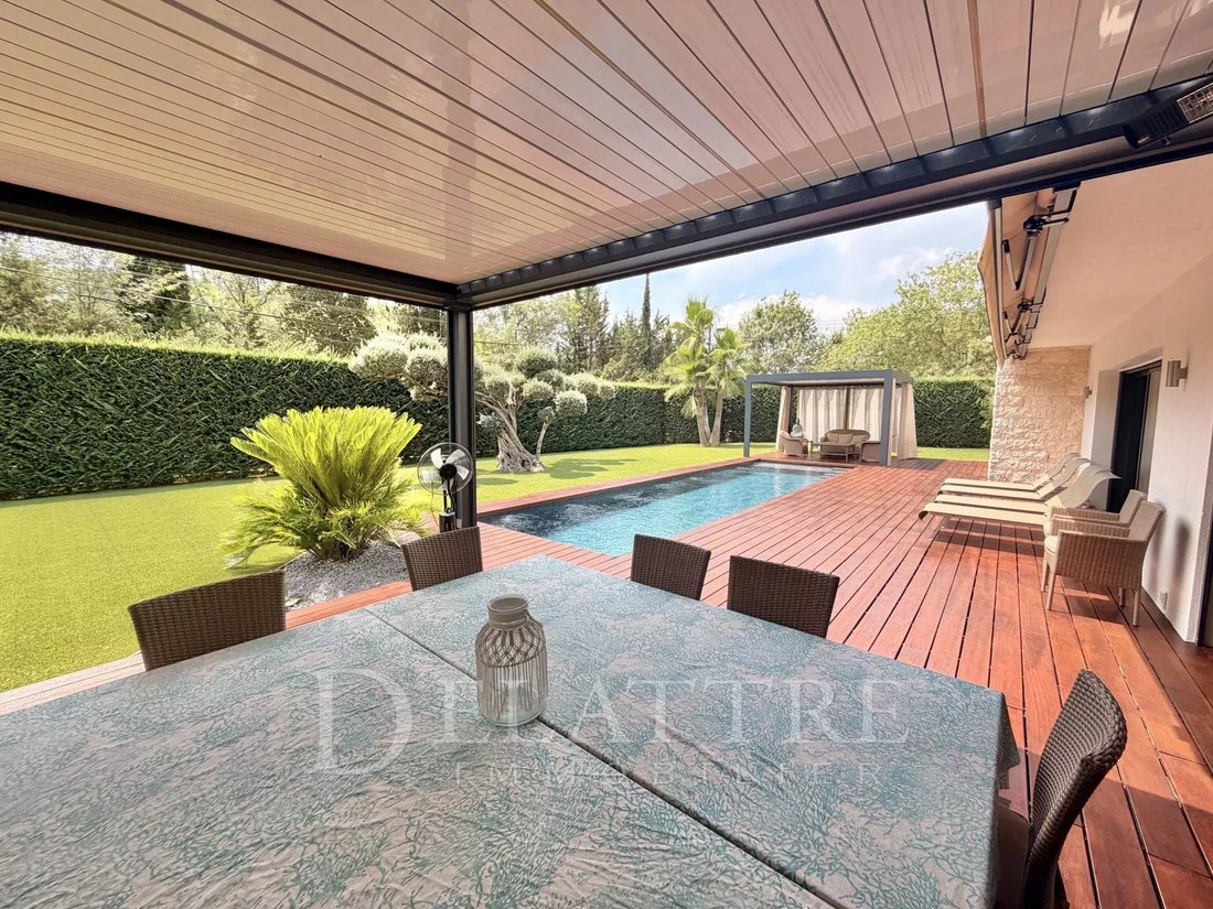 Villa in Opio, Provence-Alpes-Côte d'Azur, France 4 - 18413952