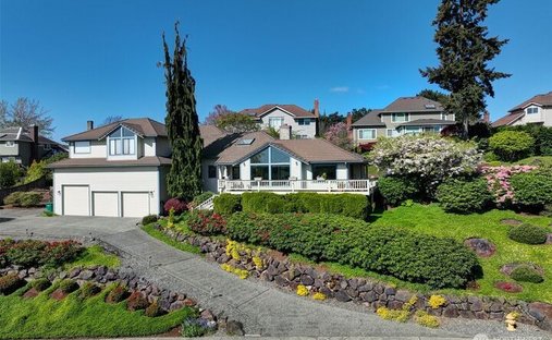 House in Newcastle, Washington, United States 1
