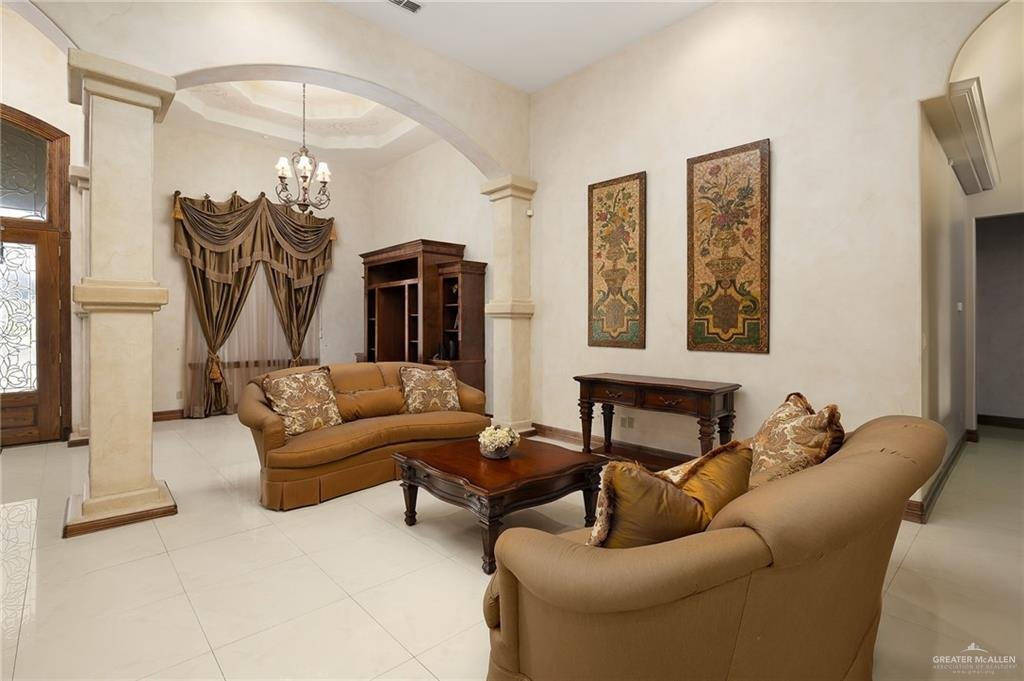 House in Mission, Texas, United States 2 - 18406887