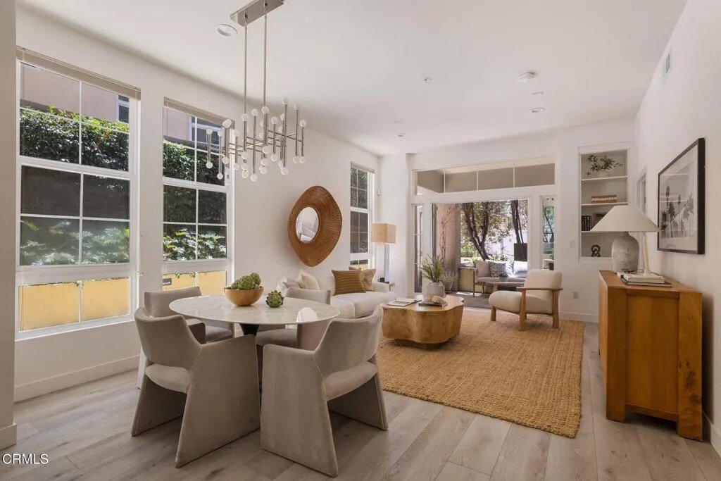 Condo in Los Angeles, California, United States 5 - 18411285