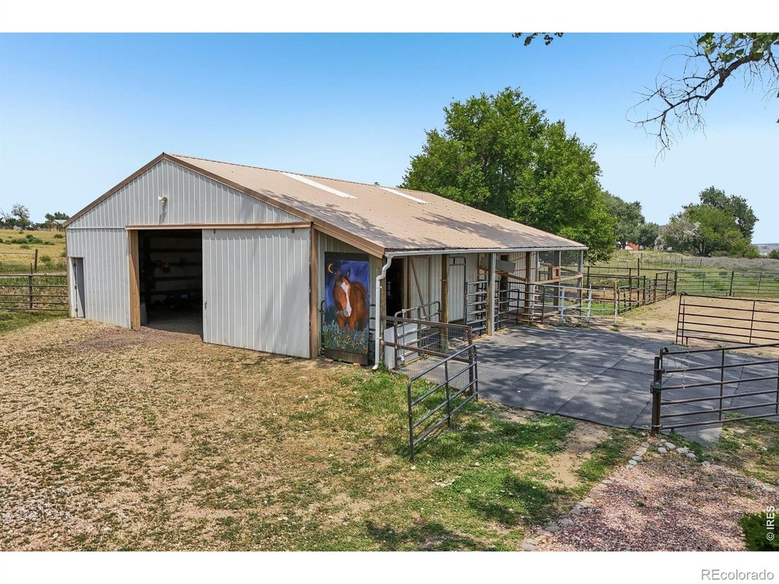 House in Berthoud, Colorado, United States 1 - 18416230