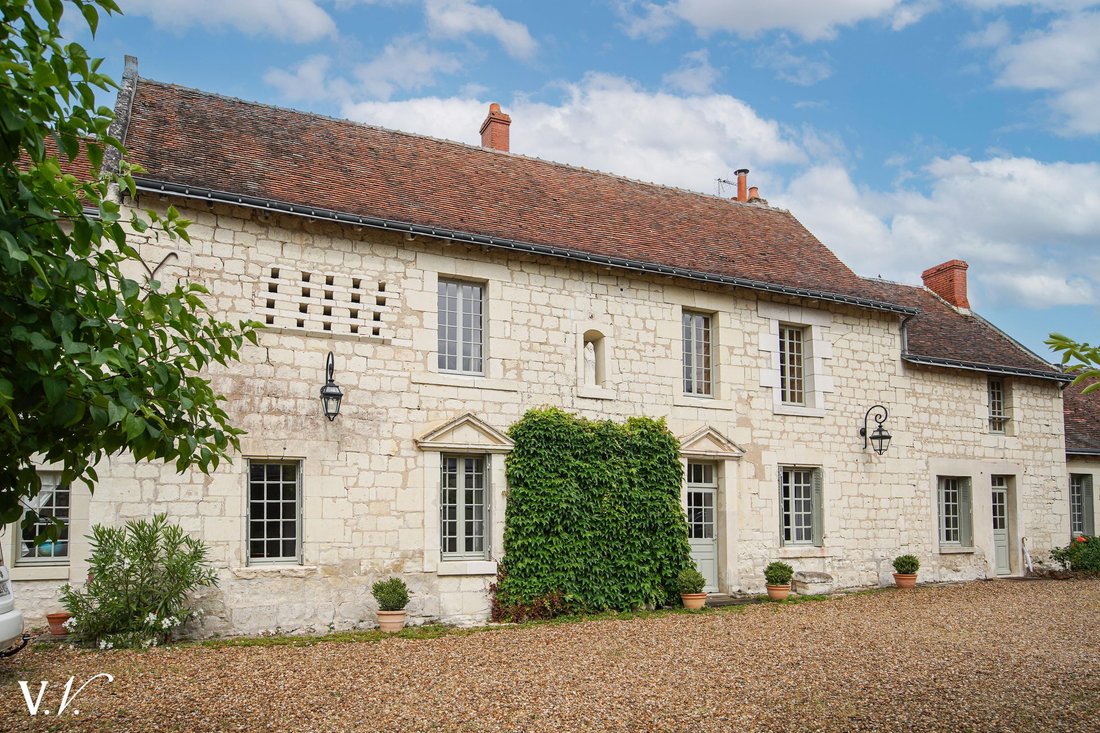 House in Chinon, Centre-Val de Loire, France 1 - 18403824