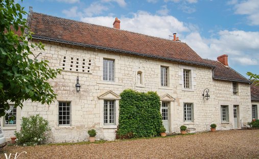 House in Chinon, Centre-Val de Loire, France 1