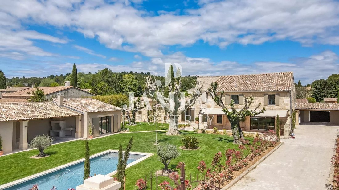 House in Paradou, Provence-Alpes-Côte d'Azur, France 2 - 18413350