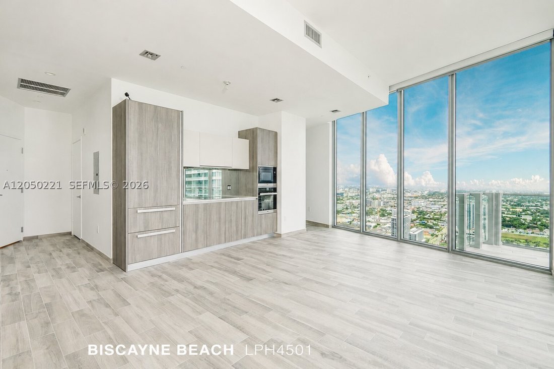 Condo in Miami, Florida, United States 5 - 18403350